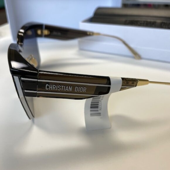 Christian Dior Sunglasses M4U Shield Sunglasses - Picture 2 of 6